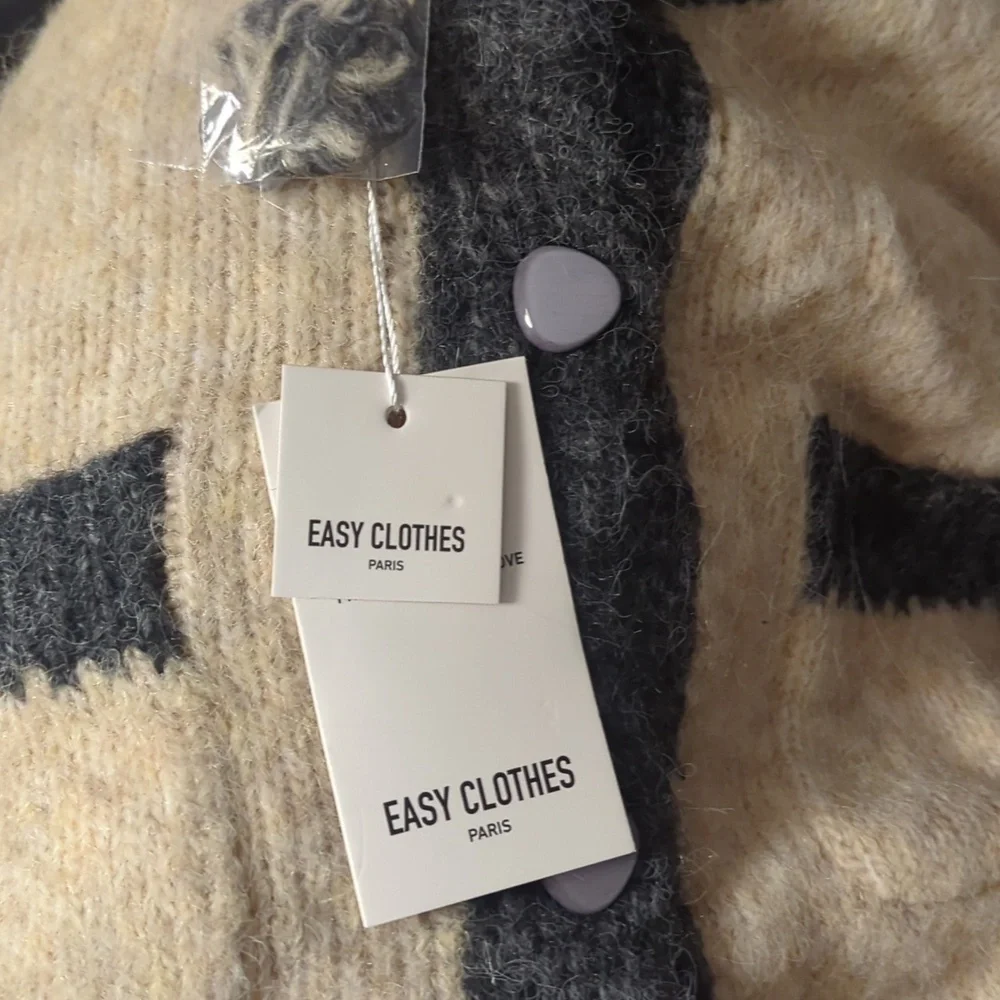 Easy Clothes Paris Cream & Heather Grey Laly  Cardigan NWT Size Small - Picture 5 of 7